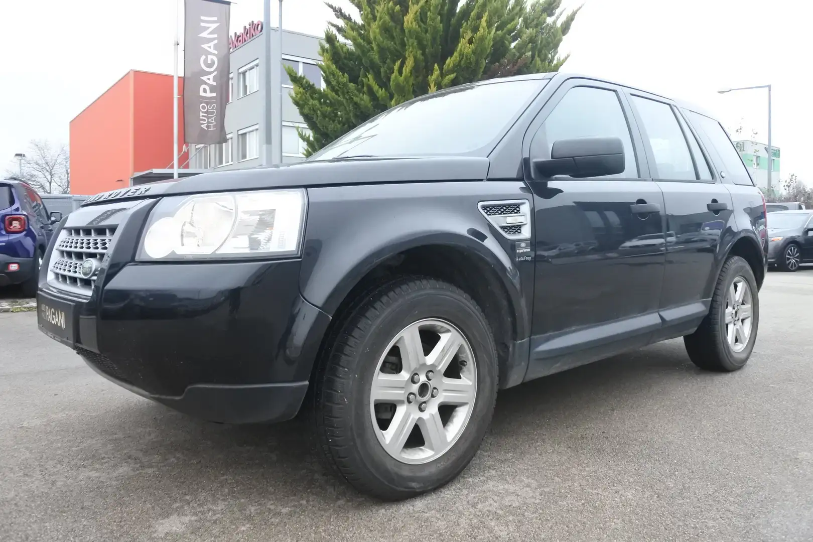Land Rover Freelander Freelander 2,2 SD4 S DPF Aut./AHK/ALLRAD Schwarz - 1