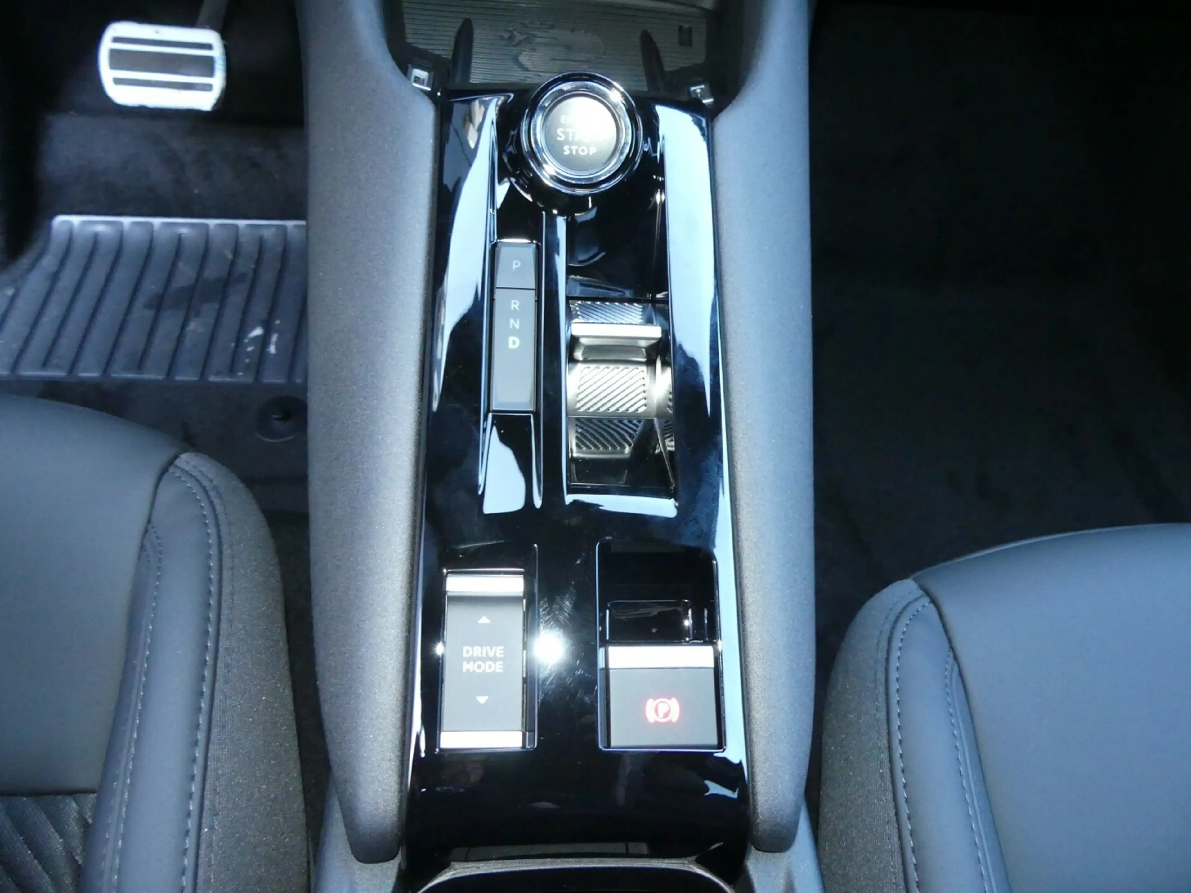 Alfa Romeo Junior Ibrida Ti 1.2 VGT — photo 11