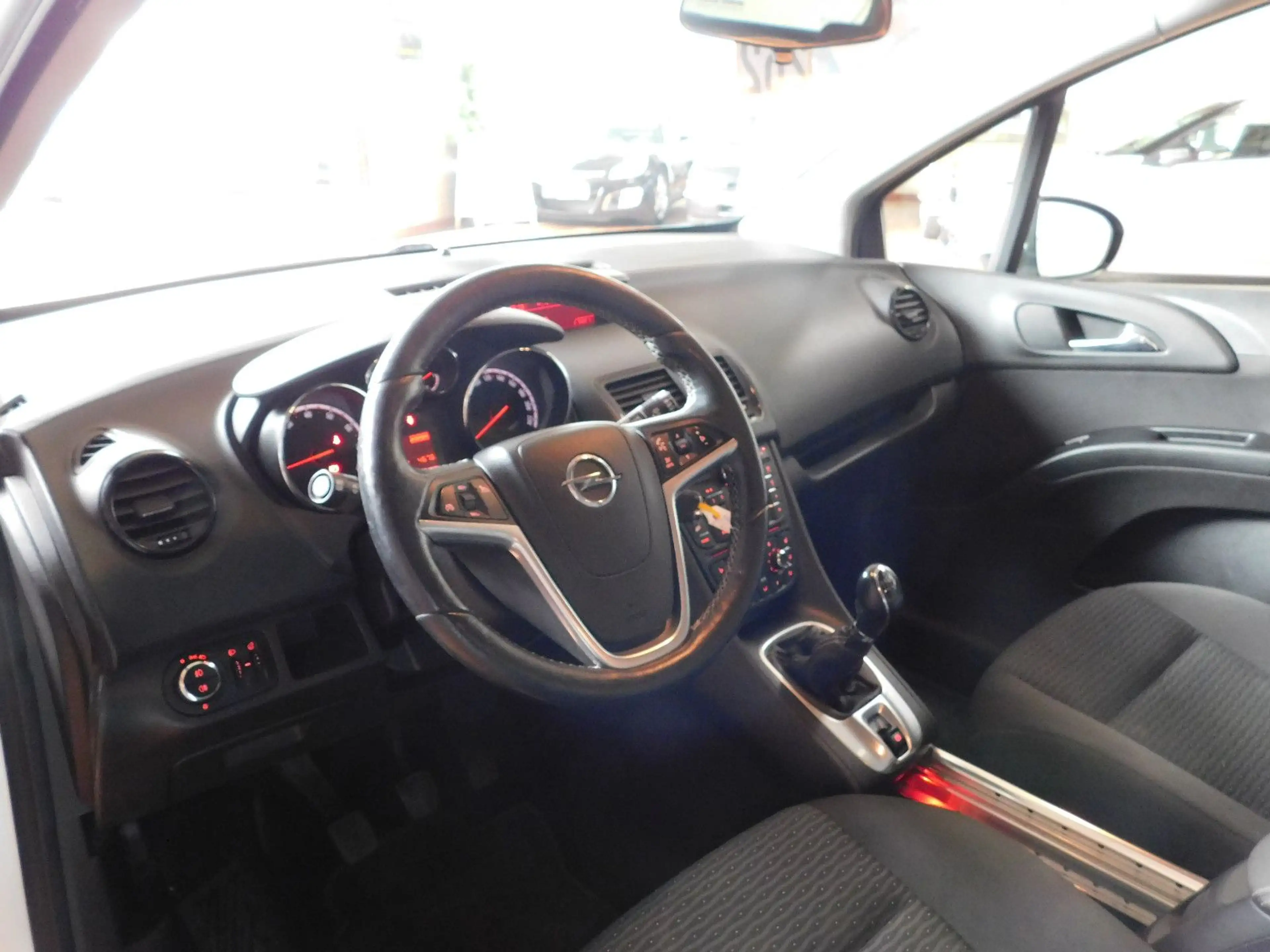 Opel Meriva B Drive-Winter P./PDC vo. u. hi. — photo 6