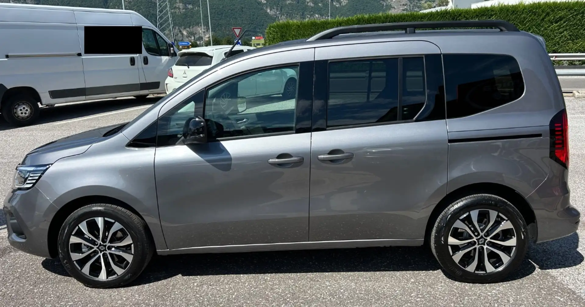 Renault Scenic Scenic IV 2017 1.5 dci energy Bose 110cv edc Blanco - 2