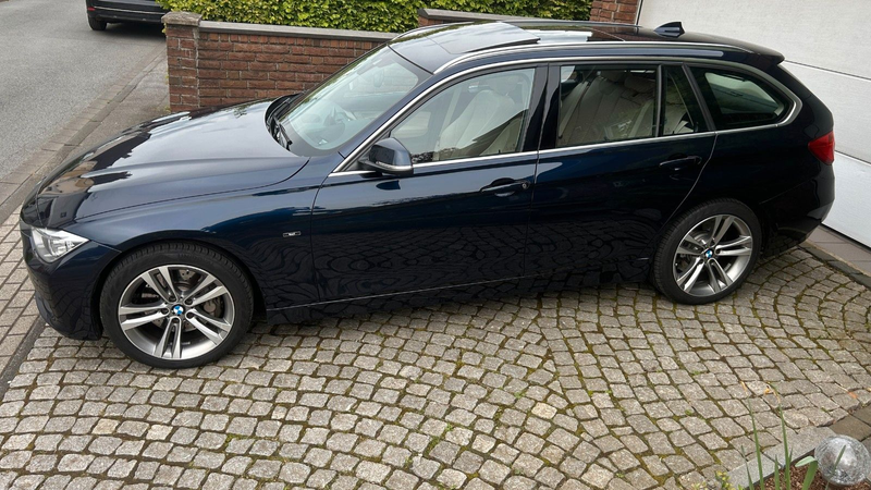 BMW 335 d x-Drive Touring /Panoramadach/Leder/Autom. — photo 15