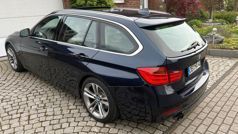 BMW 335 d x-Drive Touring /Panoramadach/Leder/Autom. — photo 7