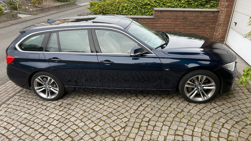 BMW 335 d x-Drive Touring /Panoramadach/Leder/Autom. — photo 13