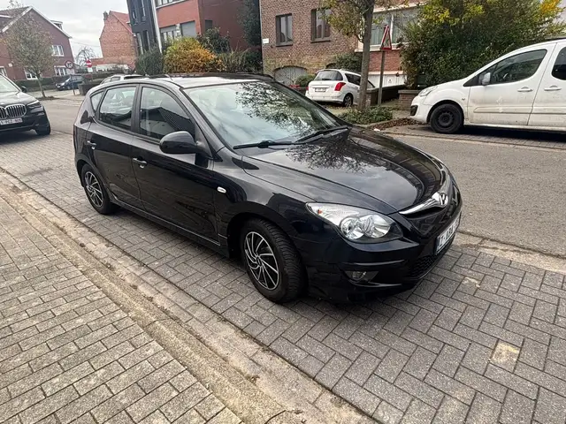 Hyundai i30 i30 1.4i, Garantie 1 an, Carplay, Airco...