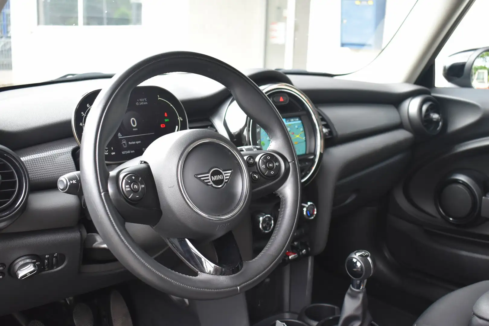 MINI Cooper Mini 1.5 Chili | XENON | CARPLAY | NAVI | KEYLESS Gris - 2