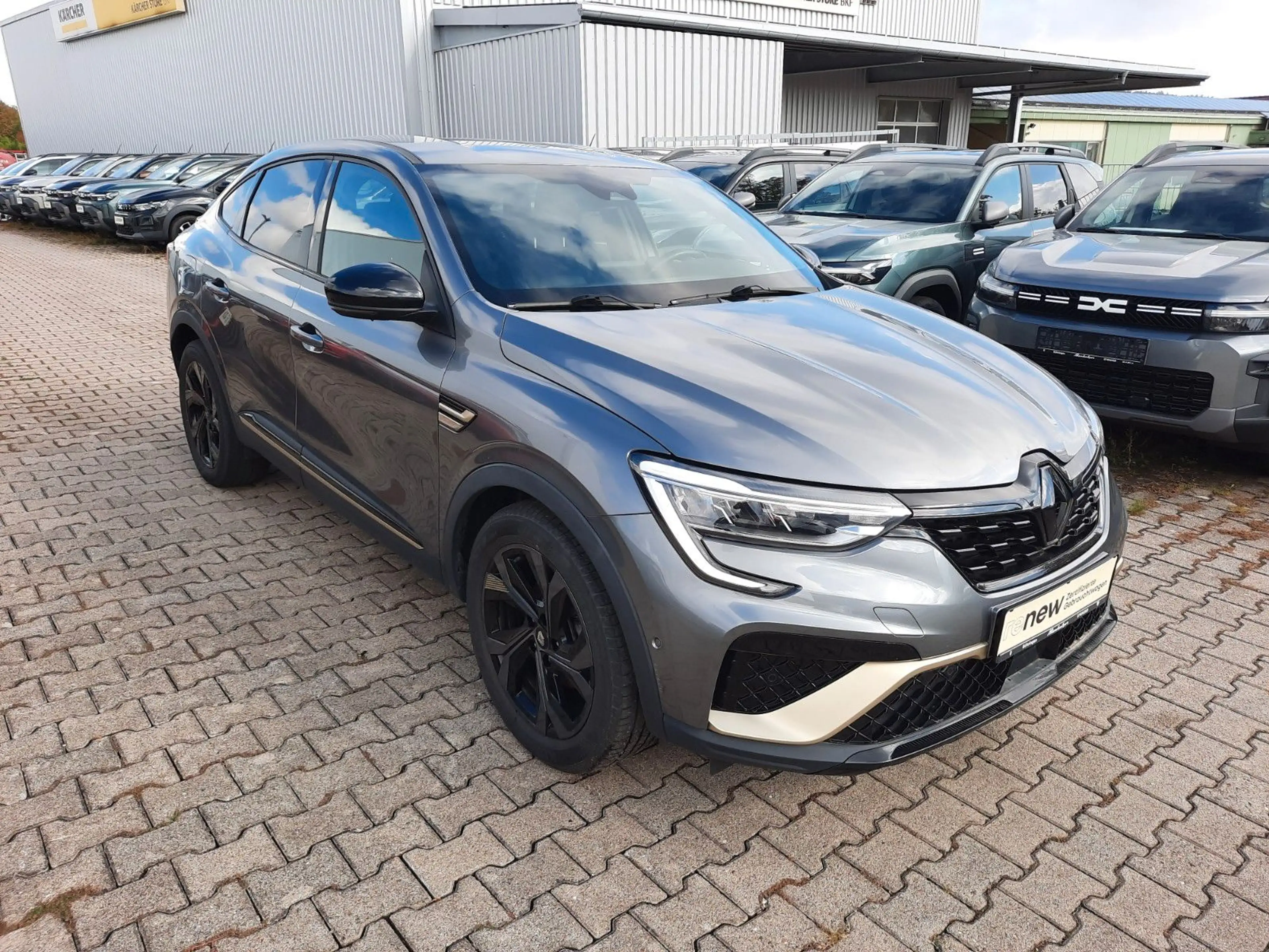 Renault Arkana E-TECH Engineered hybrid 145 — photo 3