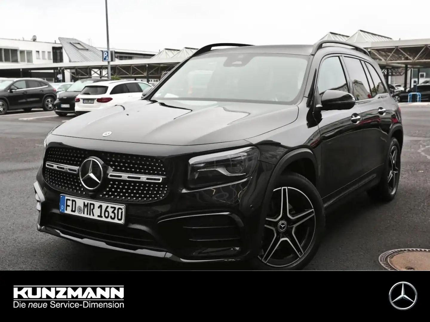 Mercedes-Benz GLB 200 d 4MATIC AMG Night MBUX Navi AHK 360° Schwarz - 1