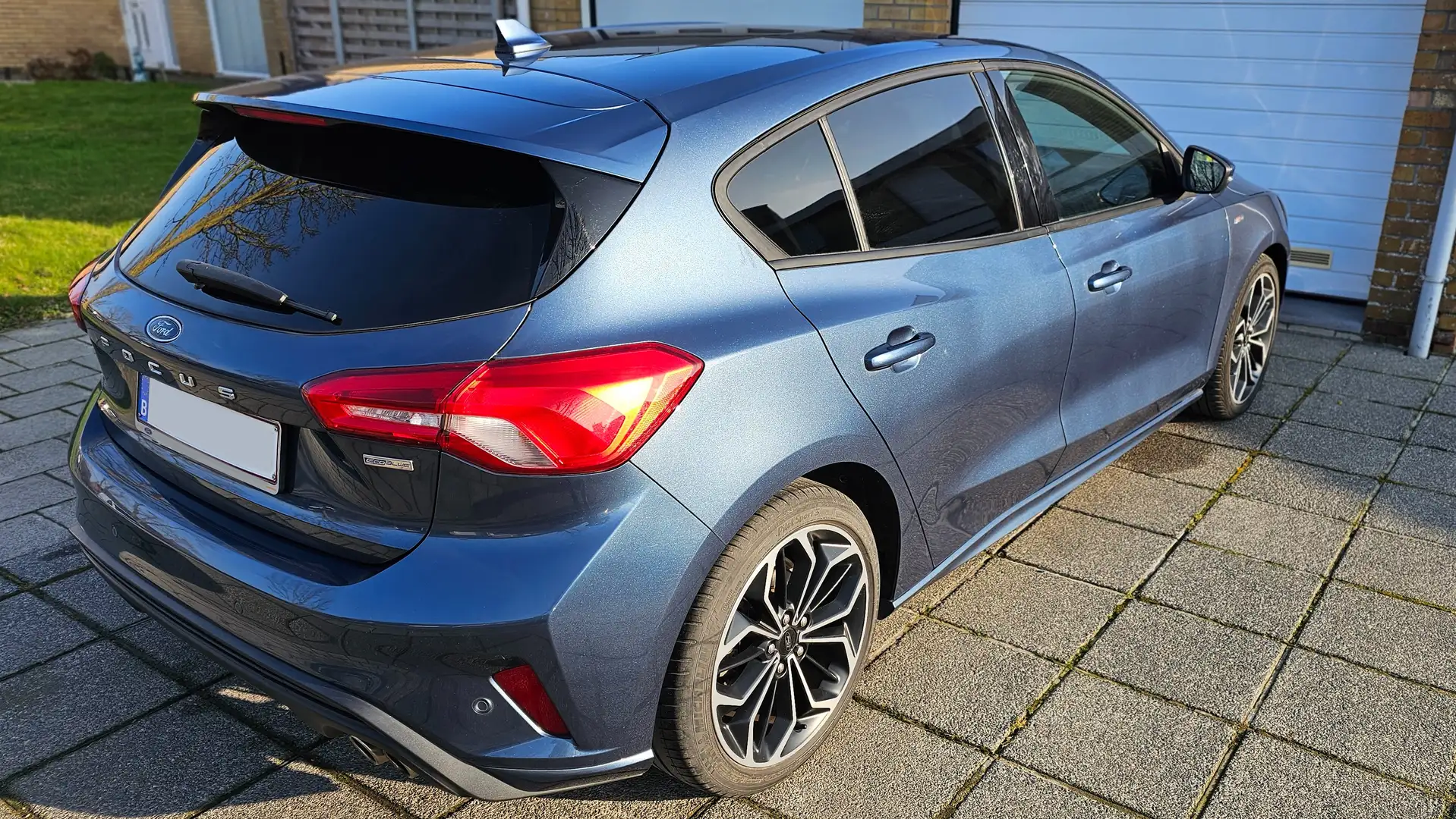 Ford Focus Focus 1.5 TDCi DPF Start-Stopp-System ST-Line Bleu - 2