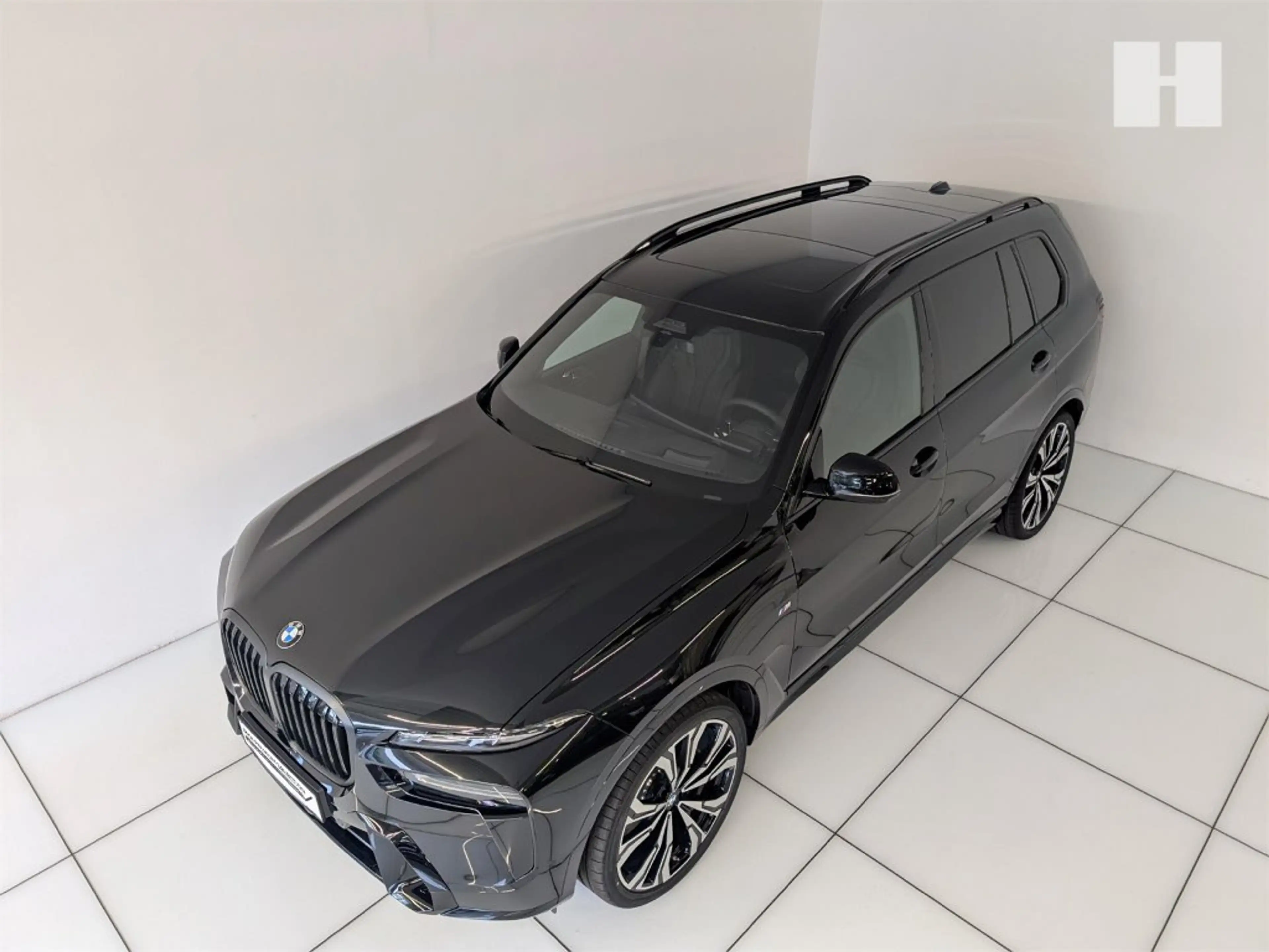 BMW X7 xDrive40d — photo 2
