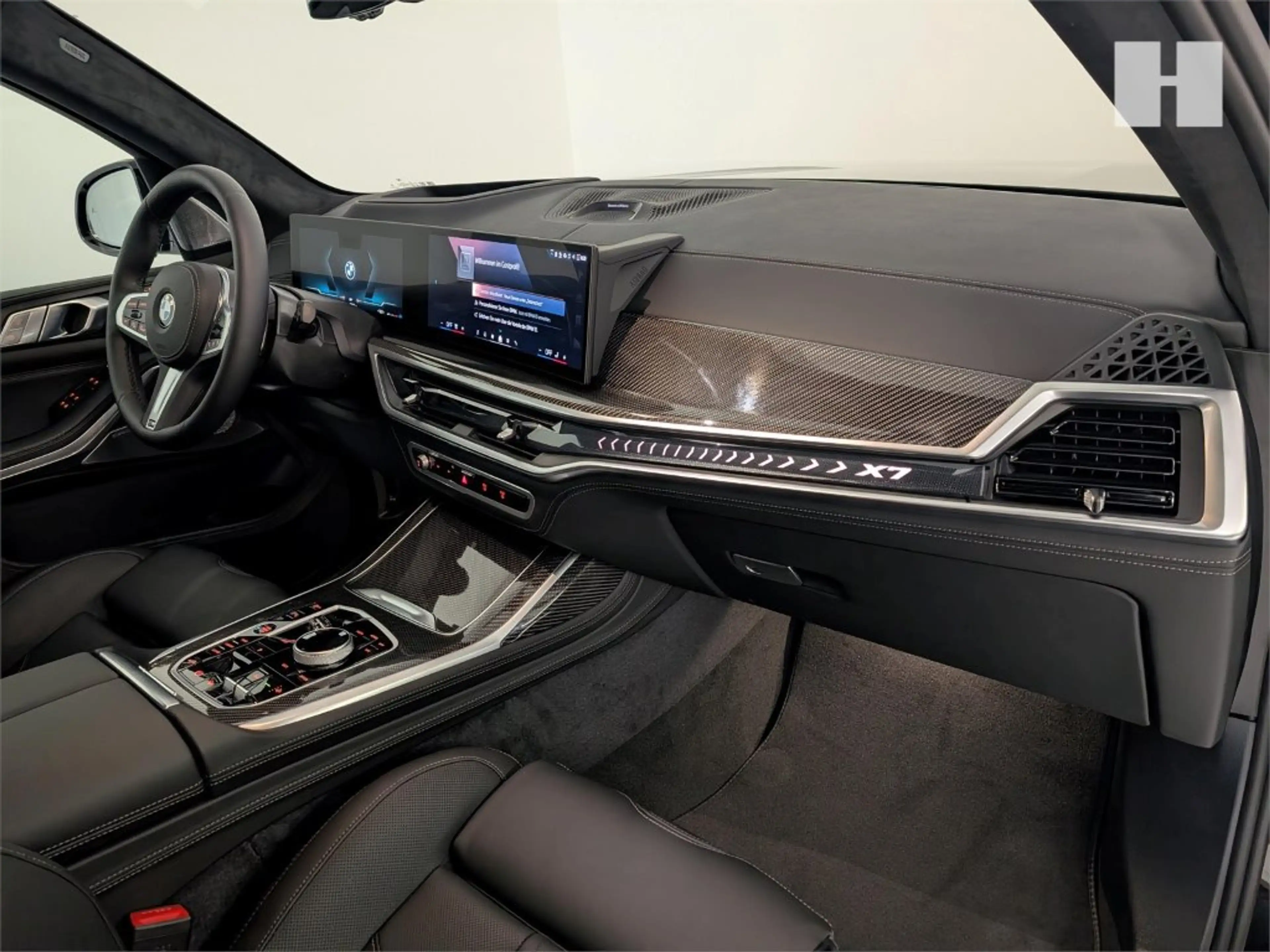 BMW X7 xDrive40d — photo 10