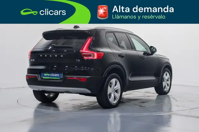 Volvo XC40 view 5