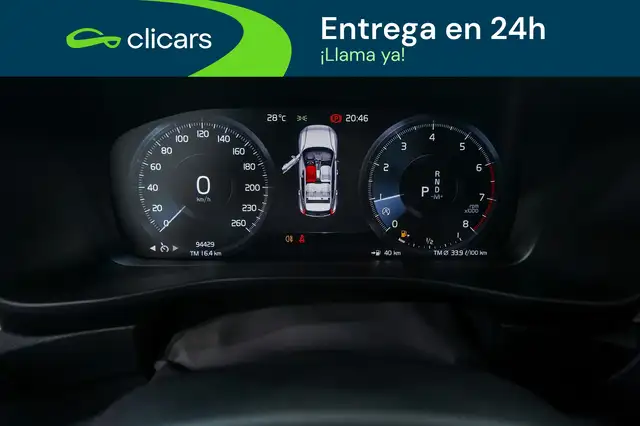 Volvo XC40 view 15