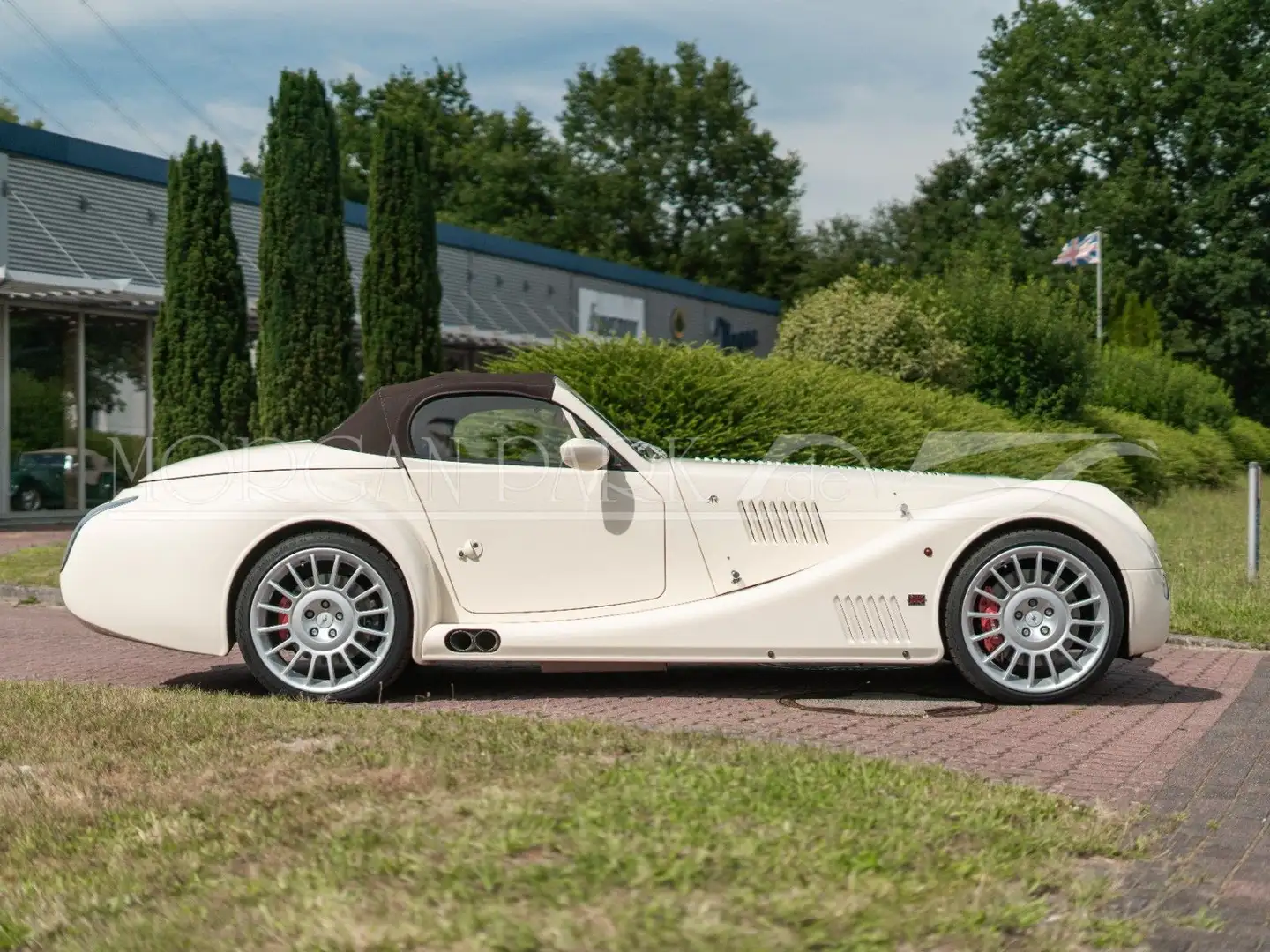 Morgan Aero 8 Beige - 2