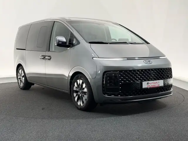 Hyundai STARIA 2.2 CRDi 2WD*SIGNATURE*LED-360°-BOSE-ACC