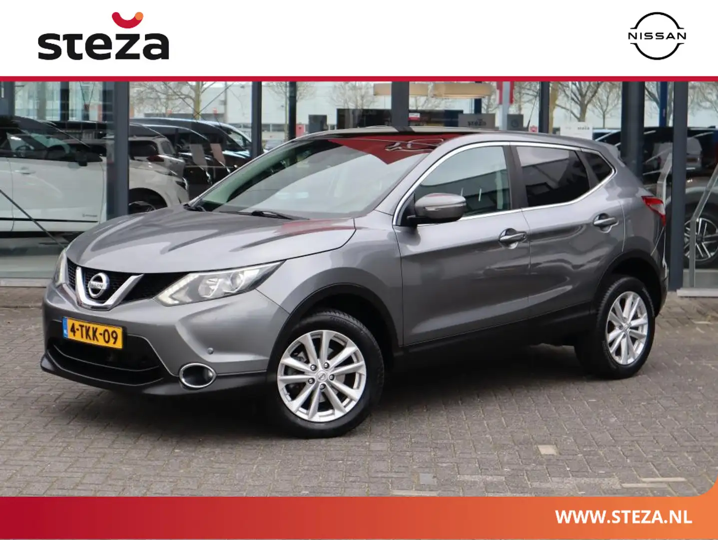 Nissan Qashqai 1.2 Connect Edition | Panoramadak | Parkeercamera Grijs - 1
