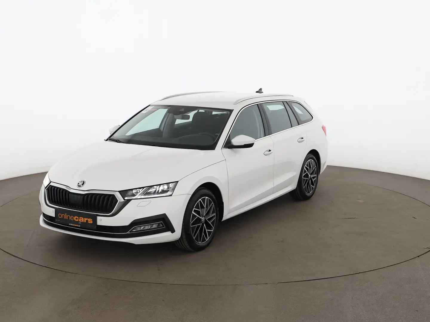 Skoda Octavia Combi 2.0 TDI Style Aut MATRIX STANDHZG Weiß - 2