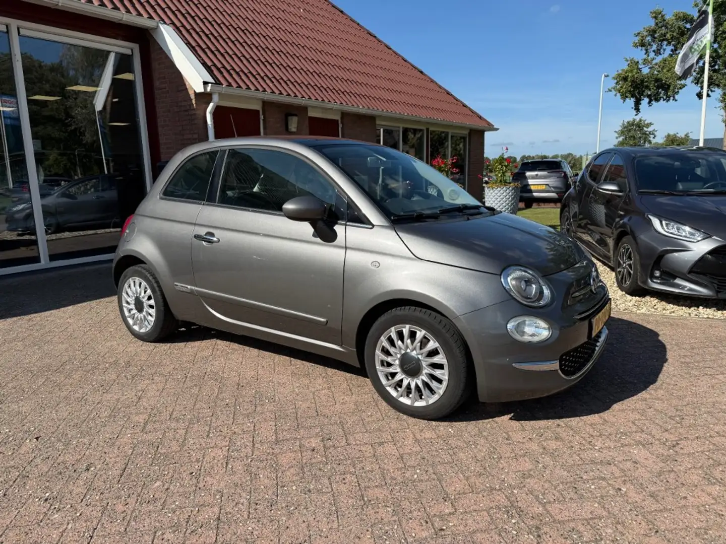 Fiat 500 TWINAIR T LOUNGE NAVI/PANO/AIRCO/RADIO DAB+/CRUISE Grijs - 1