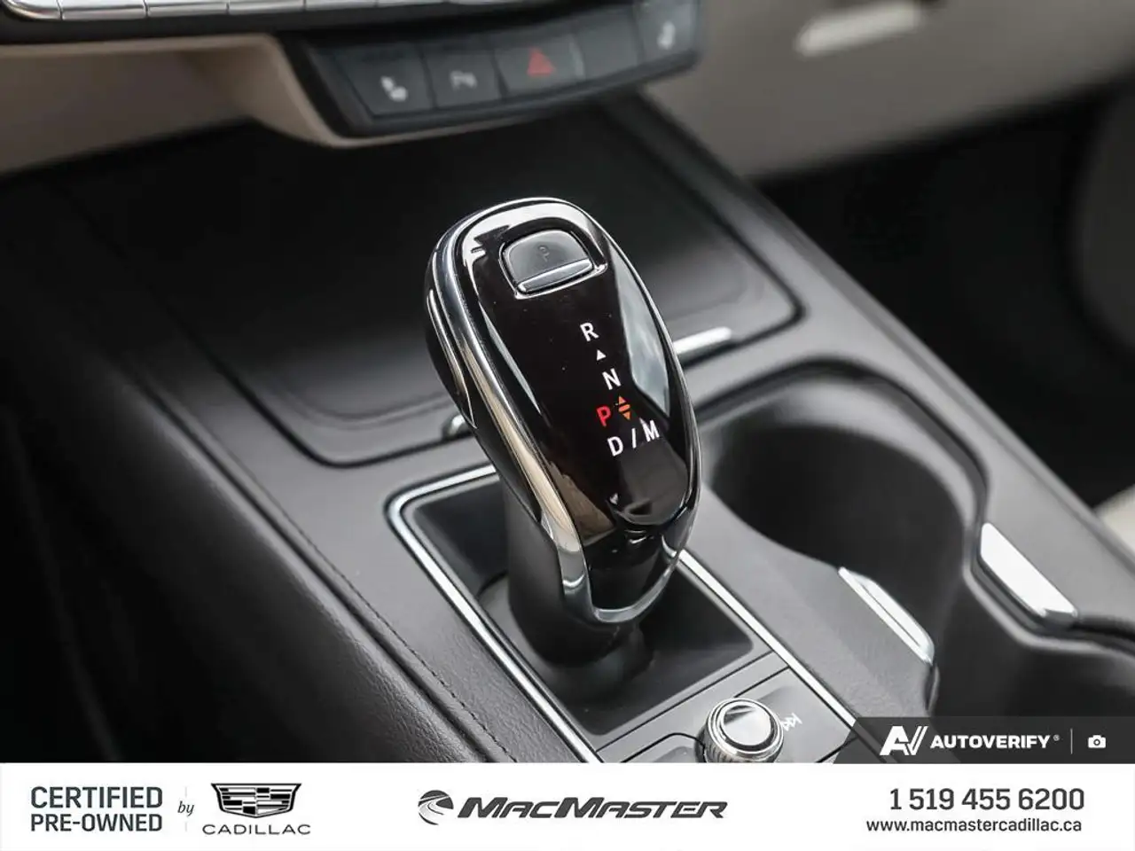 Cadillac XT4 снимка Cadillac XT4