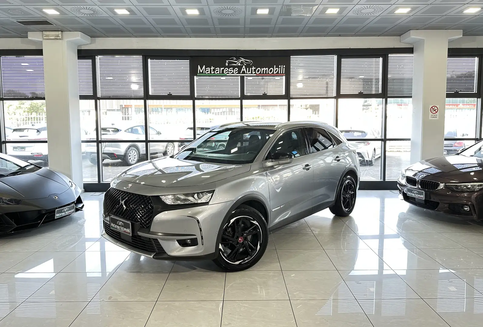 DS Automobiles DS 7 Crossback 2.0 180cv PerformanceLine CarPlay Radar Finanziabi Argento - 1