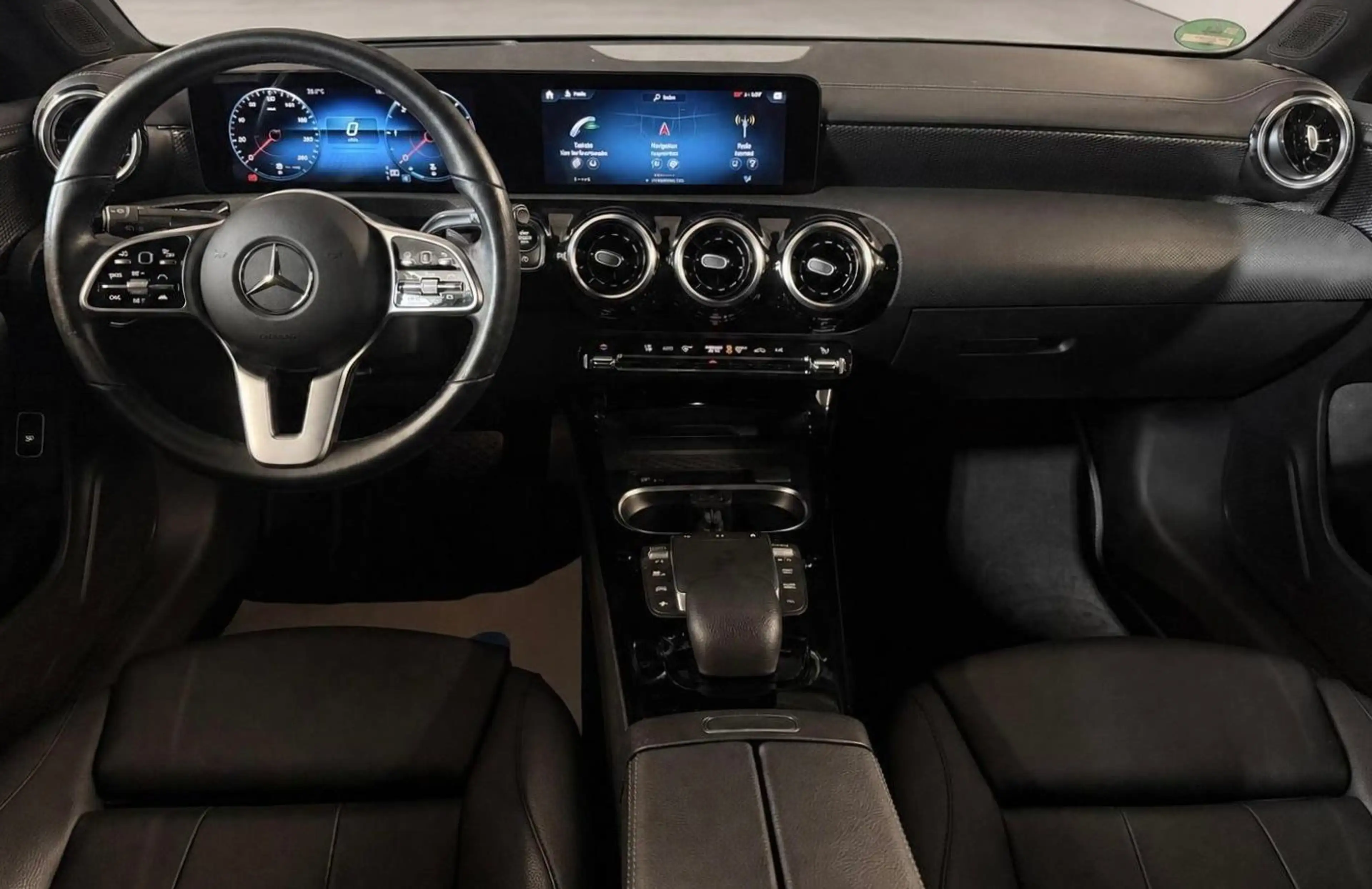 Mercedes-Benz CLA 220 d Head-Up/360°Kamera/Memory/Multibeam — photo 13