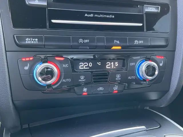 Audi A5 Cabriolet view 5