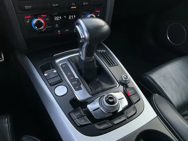 Audi A5 Cabriolet view 8