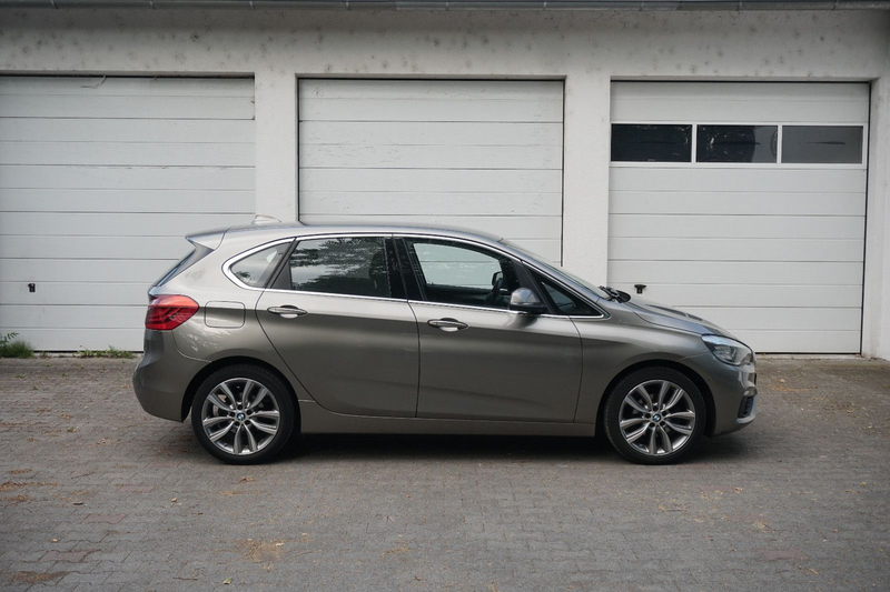 BMW 218 Sport Line |Temp|LED|Auto|Chrome|ACC|18Zoll — photo 8
