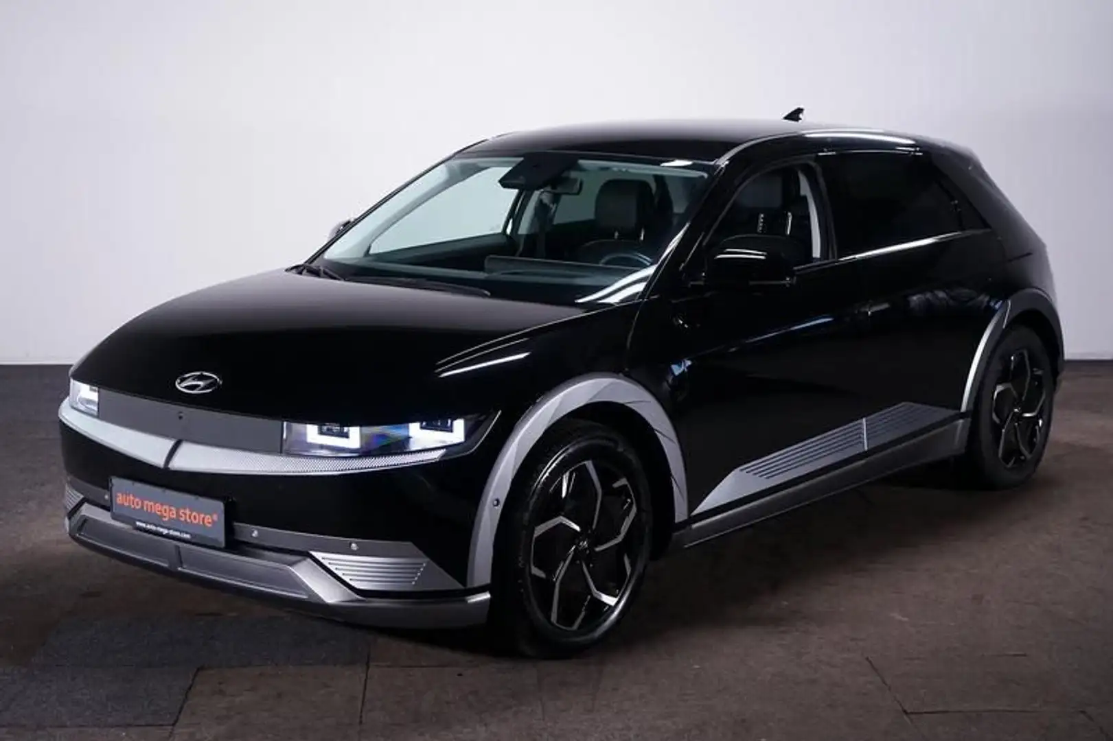 Hyundai IONIQ 5 58 kWh AWD UNIQ*Wärmepumpe*OBC*Relax P* Noir - 1
