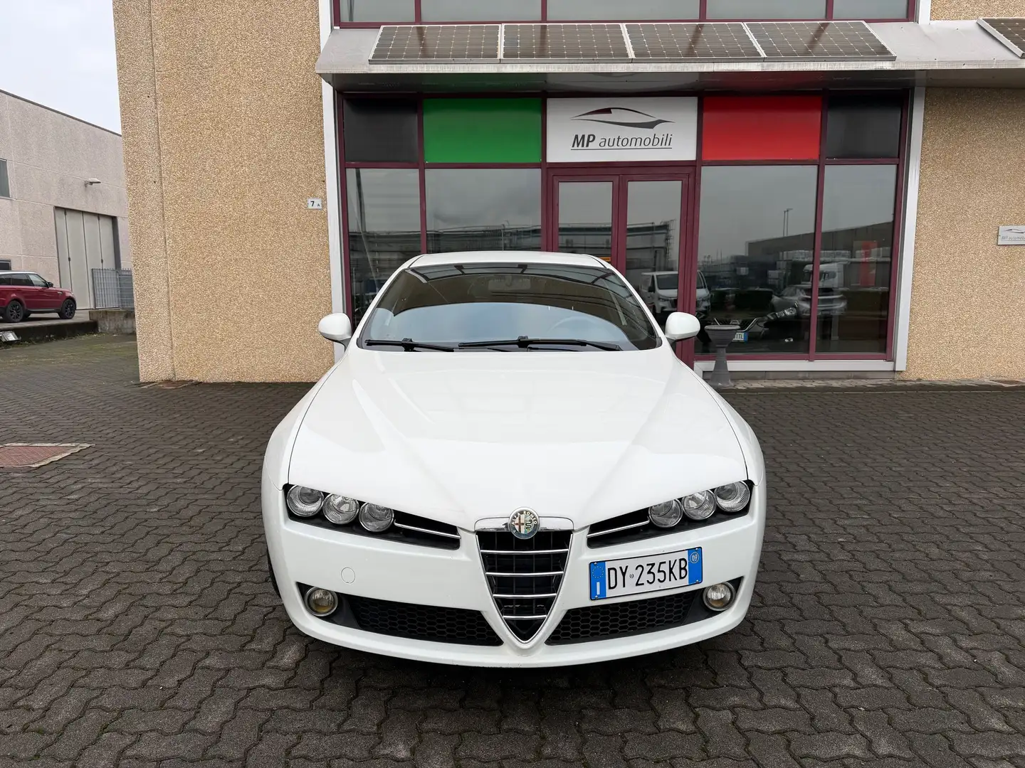Alfa Romeo 159 Sportwagon 1750 tbi Distinctive TI pack 200cv Bianco - 2