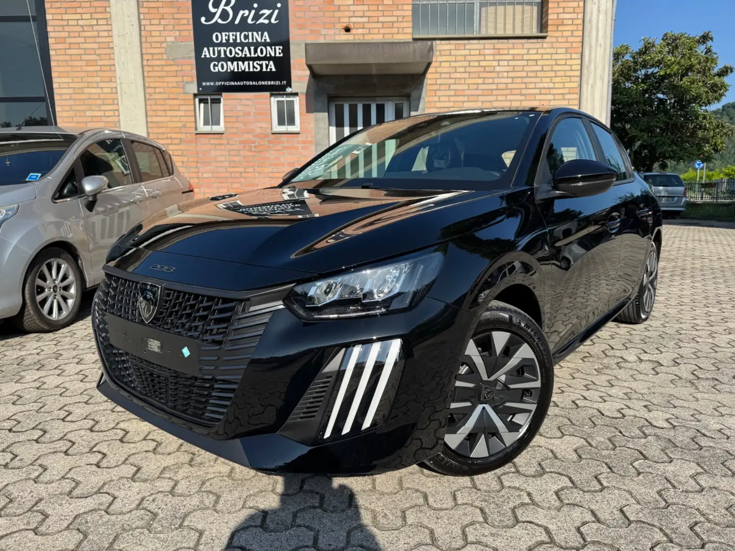 Peugeot 208 Hybrid 110 e-DCS6 Style Nero - 1