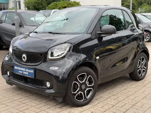 smart forTwo *NAVI*PANO*SHZ*LED&SENSOR*1.HAND*90PS*