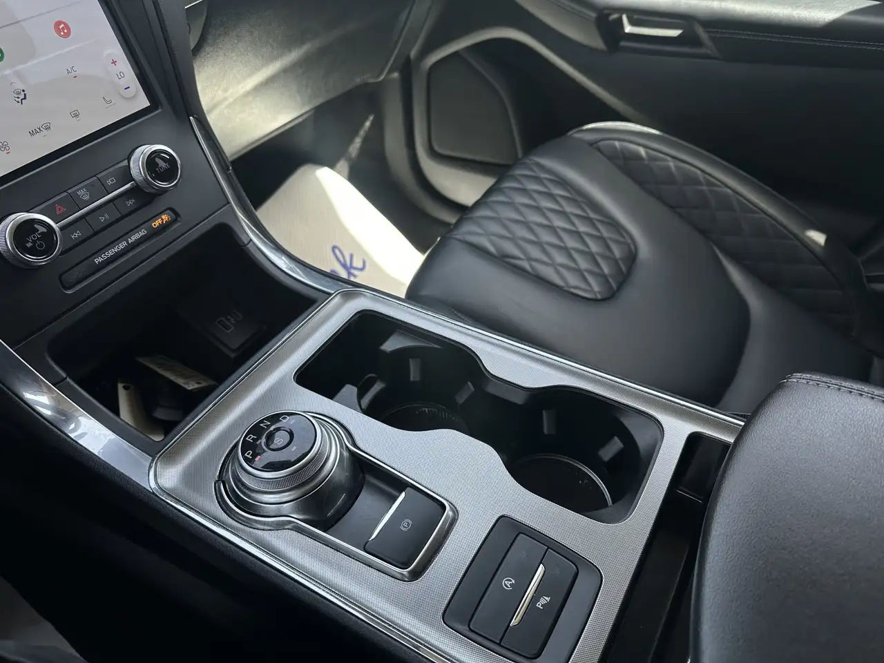 Ford Edge снимка Ford Edge