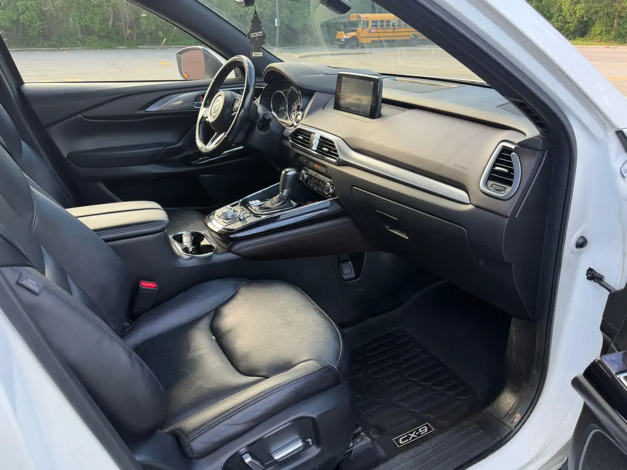 Mazda CX-9 photo Mazda CX-9
