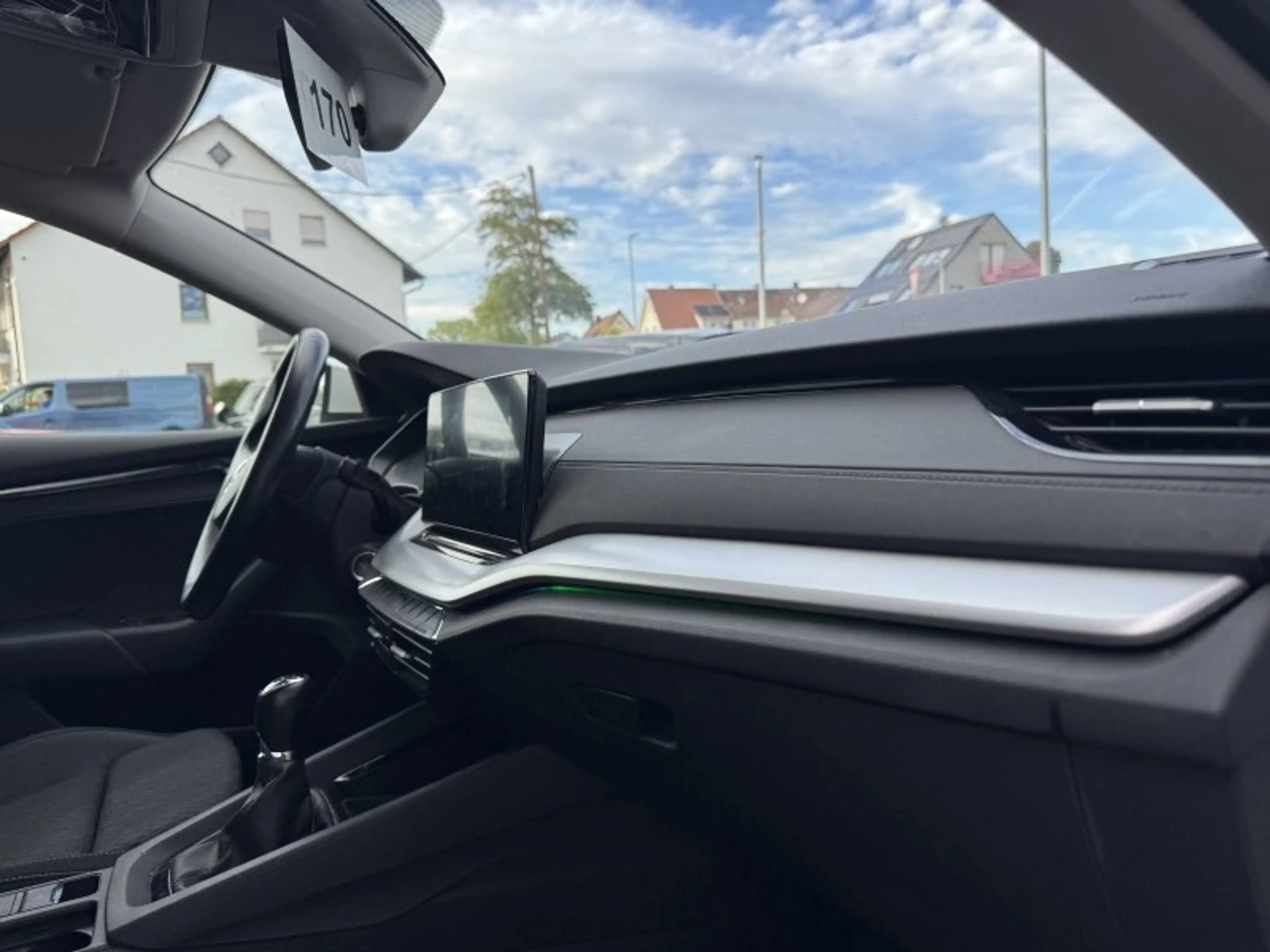 Skoda Octavia Combi 2.0 TDI Clever Kamera LED Tempomat Sitzheizu — photo 15