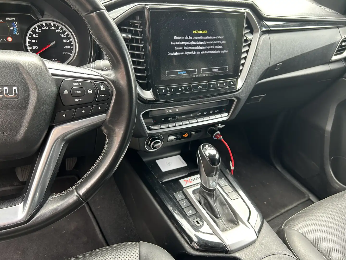 Isuzu D-Max D-Max 1.9 Turbo D 4WD X-Series AdBlue(SC) Gris - 2
