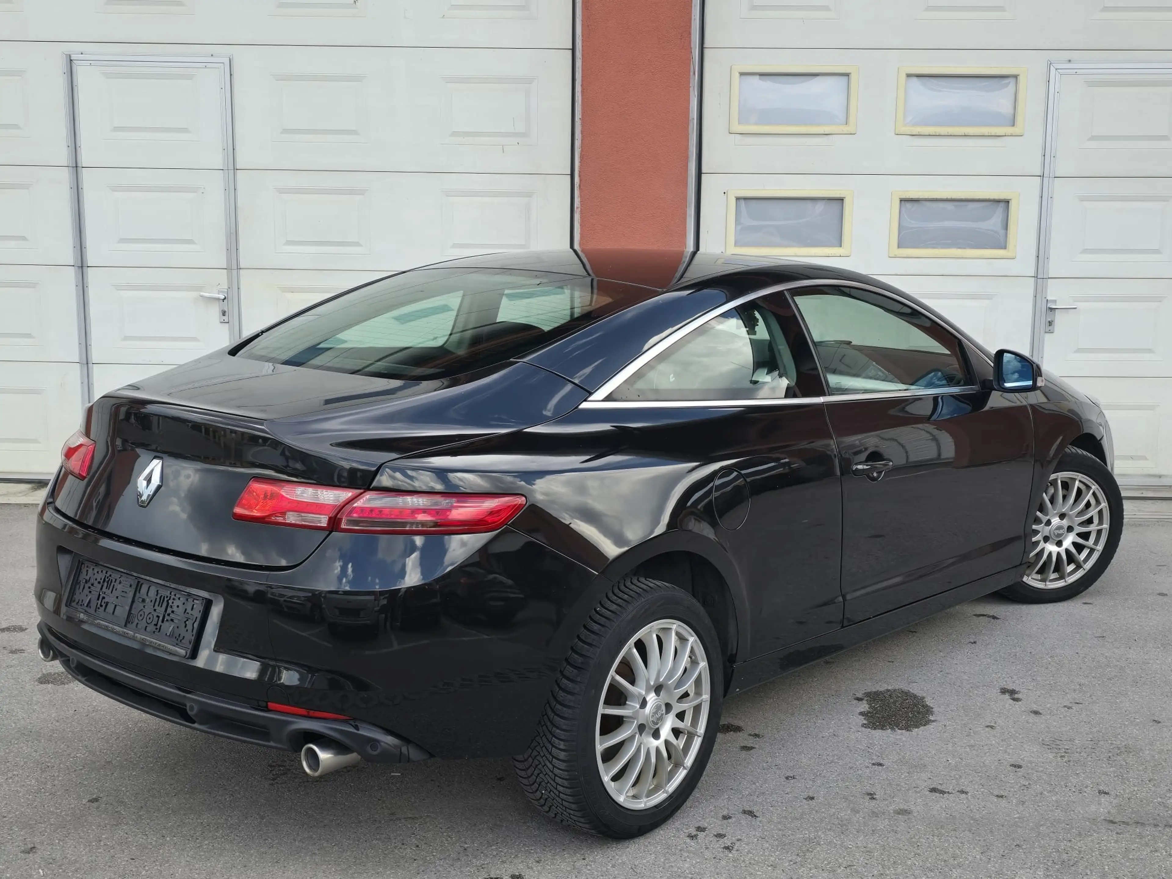 Renault Laguna Coupe GT dCi 180 DPF *Pickerl NEU* — photo 4