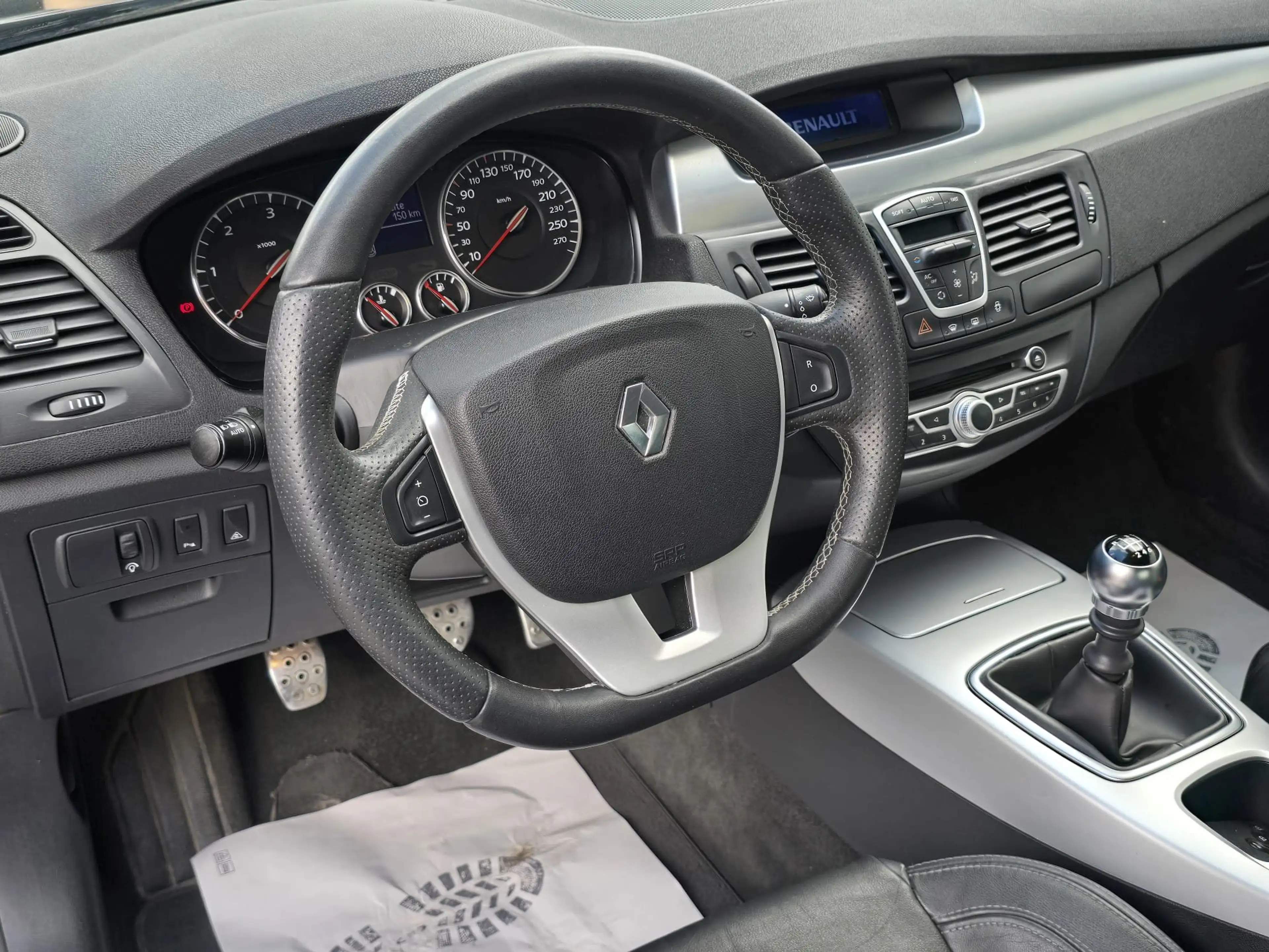 Renault Laguna Coupe GT dCi 180 DPF *Pickerl NEU* — photo 7