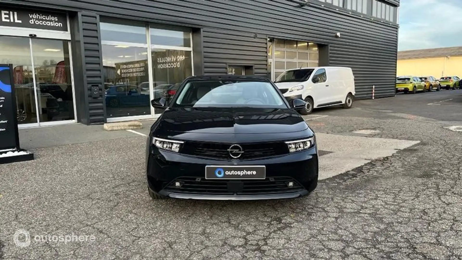 Opel Astra 1.2 Turbo 110ch - 2