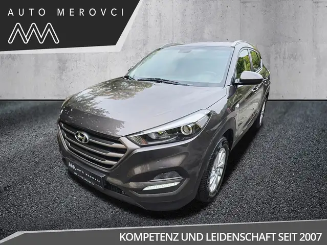 Hyundai TUCSON 1,6 T-GDI 2WD/Navi/Cam/SIHZ/Klima/PDC