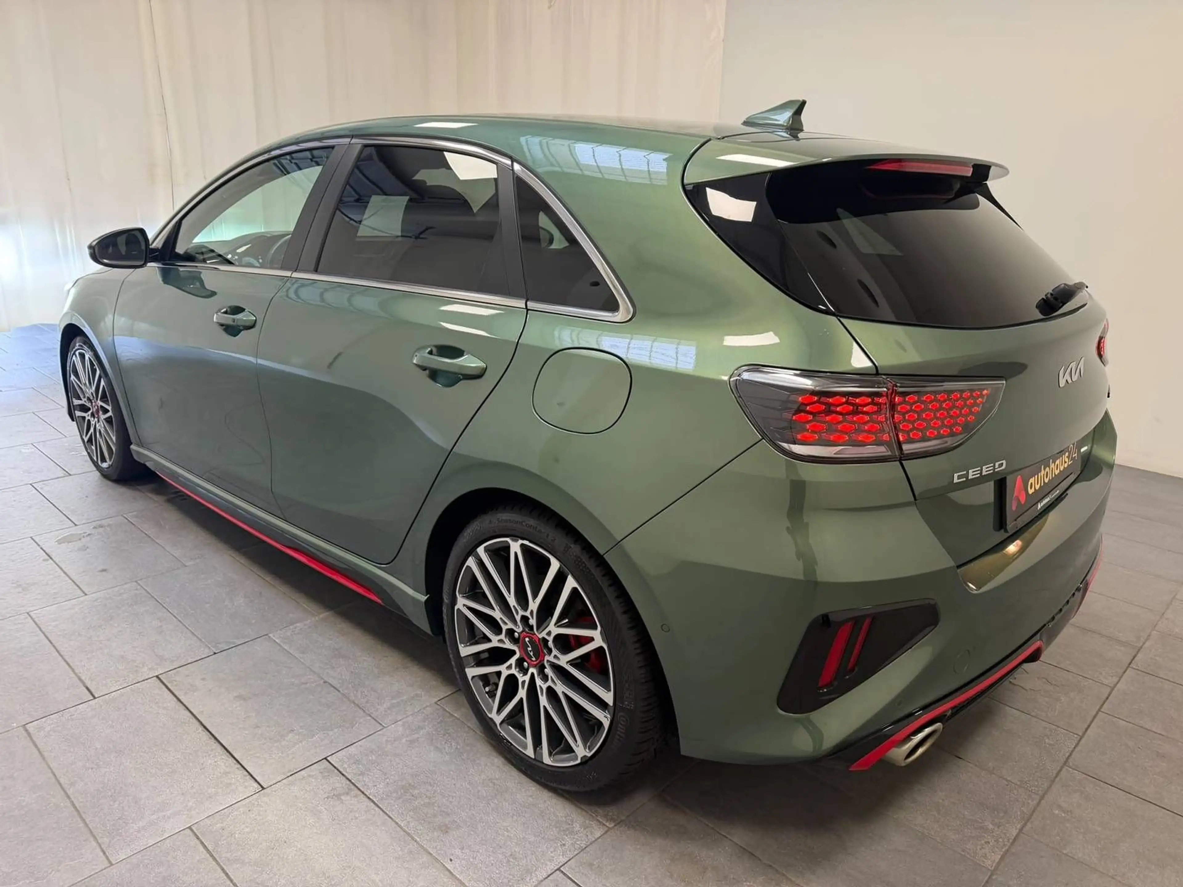 Kia Ceed / cee'd Ceed GT|Navi|CAM|Sitzhzg. — photo 4