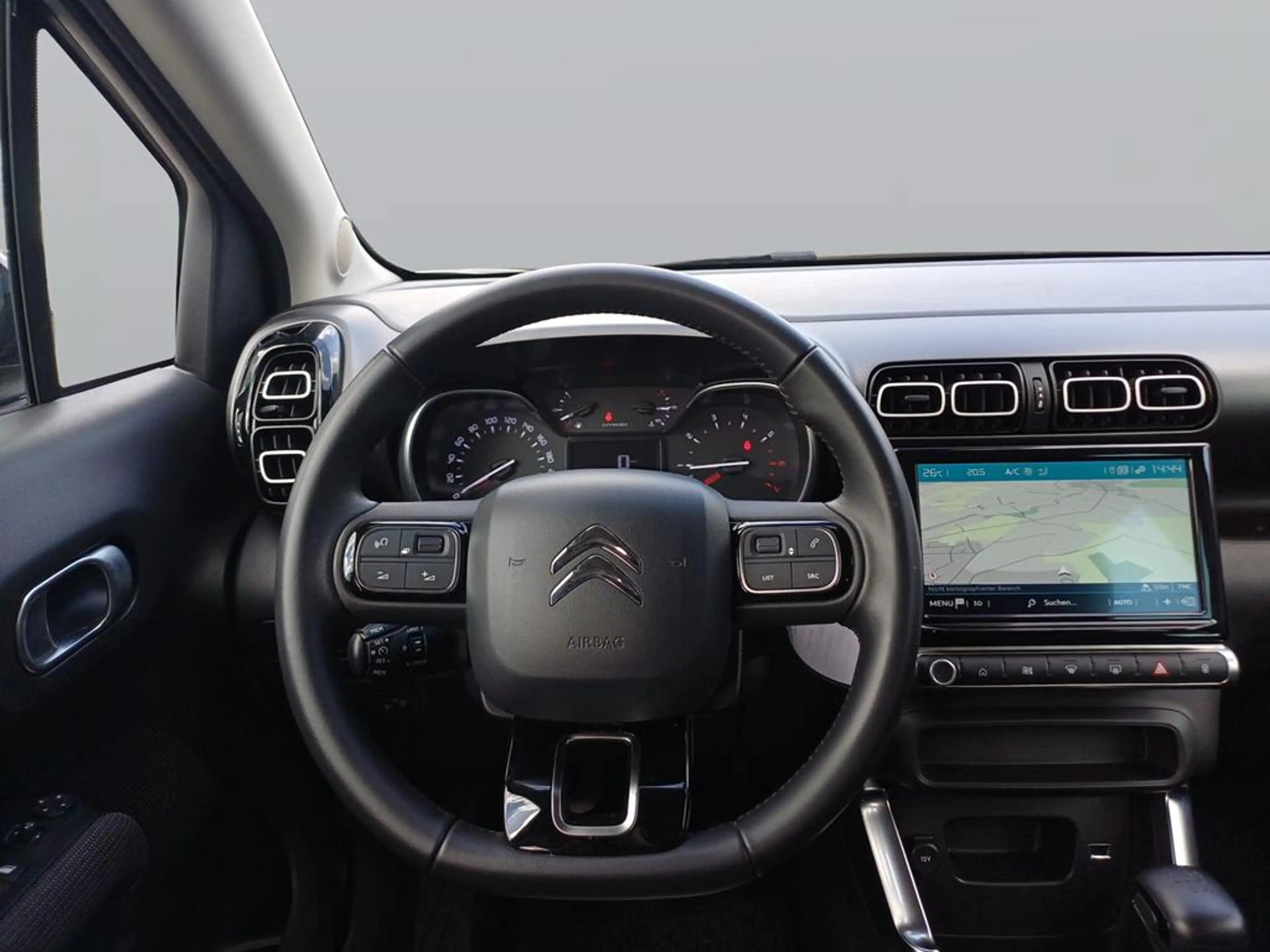 Citroen C3 Aircross PureTech 110 S&S Shine — photo 12