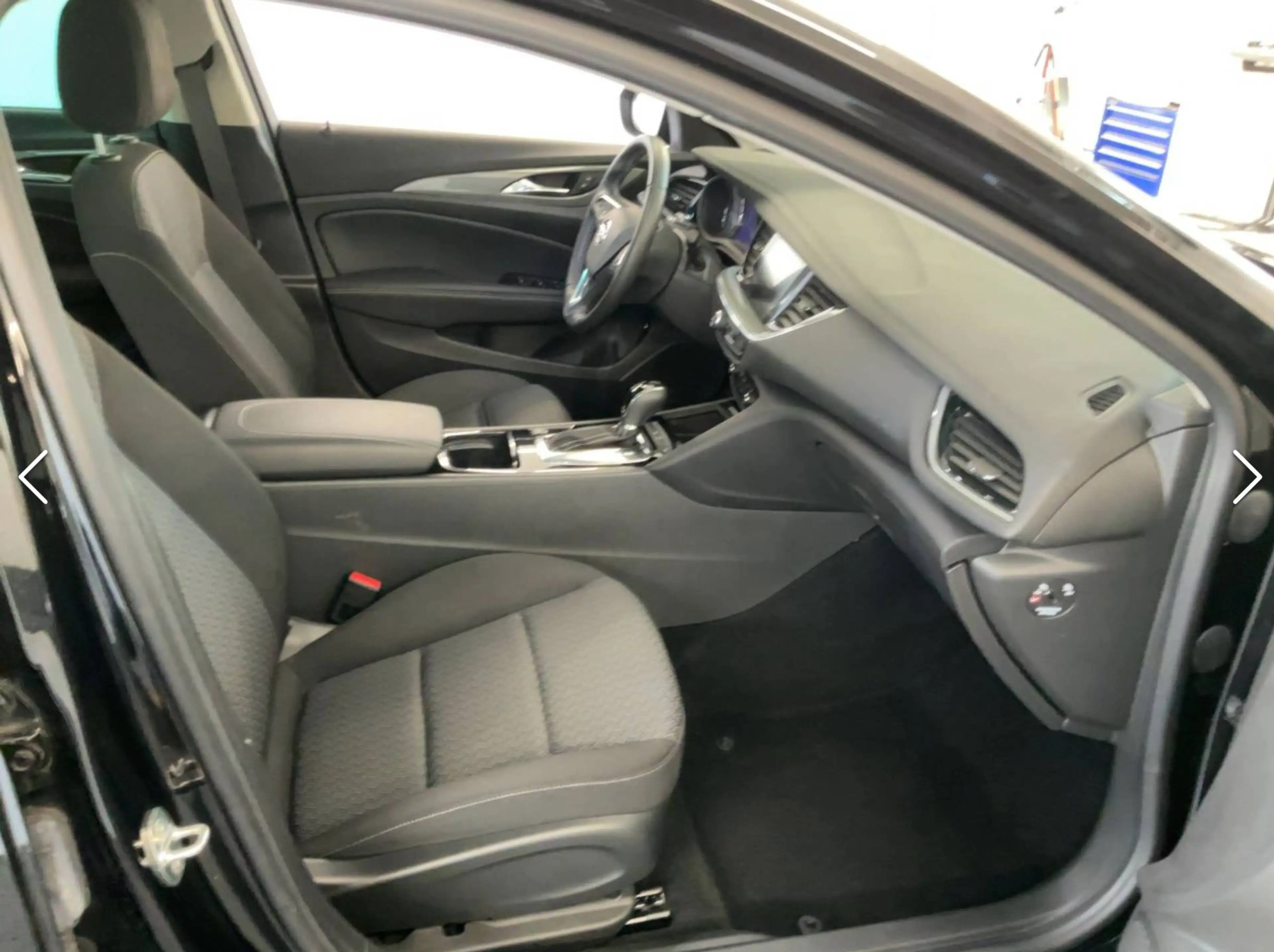 Opel Insignia B 1.5 SIDI Turbo Sports Tourer Automatik (PDC-KAMERA*NAVI) — photo 8