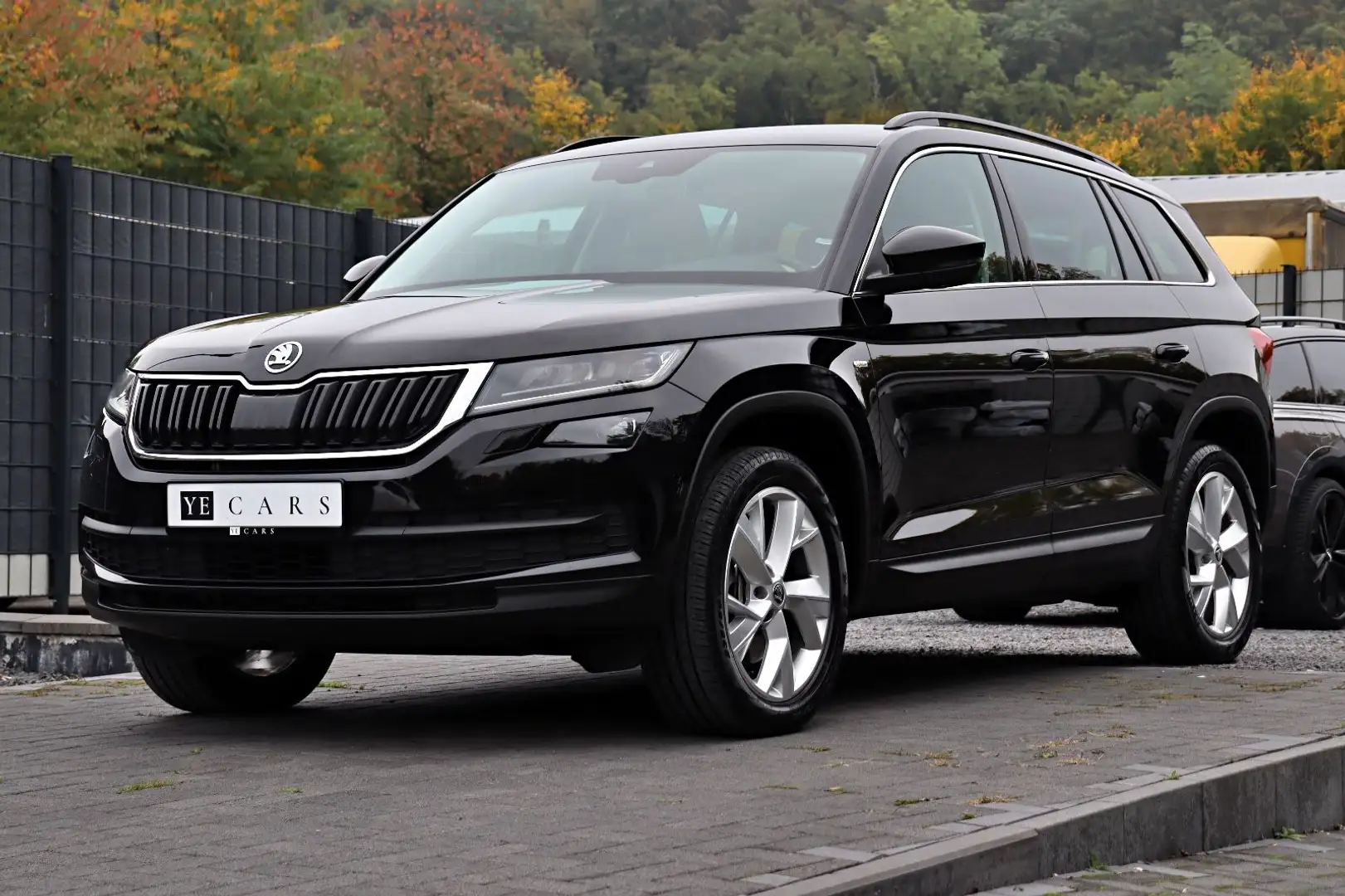Skoda Kodiaq Soleil 4x4 LEDER*STANDHEI.*LED*ACC*CAR-PL Noir - 1