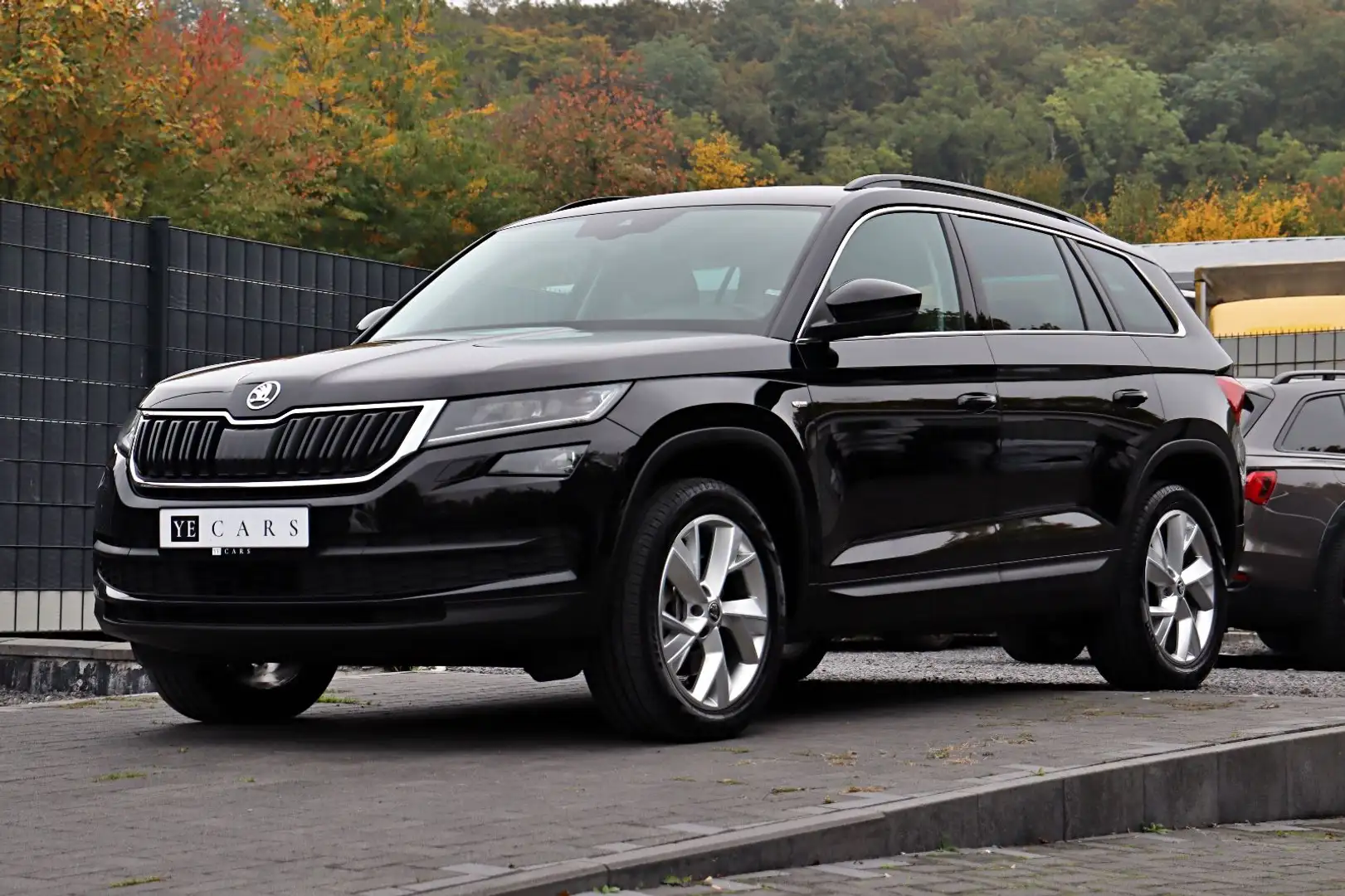 Skoda Kodiaq Soleil 4x4 LEDER*STANDHEI.*LED*ACC*CAR-PL Noir - 2