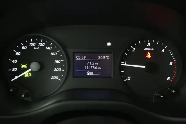 Mercedes-Benz Vito view 11