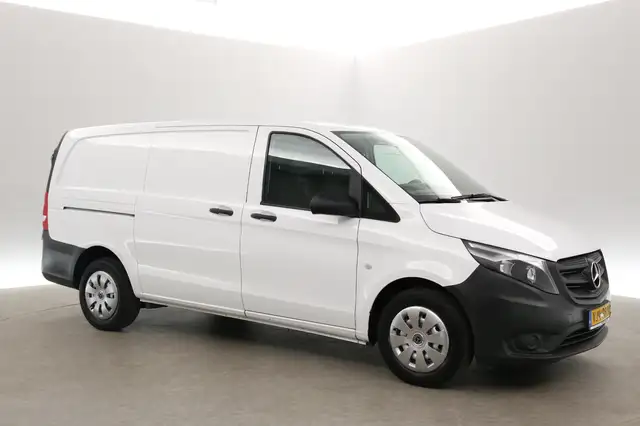 Mercedes-Benz Vito view 6