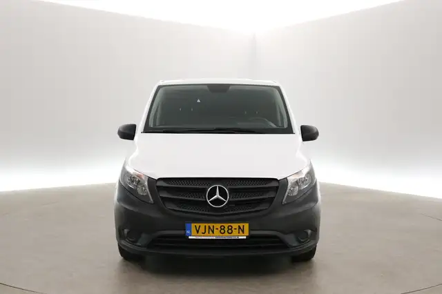 Mercedes-Benz Vito view 7