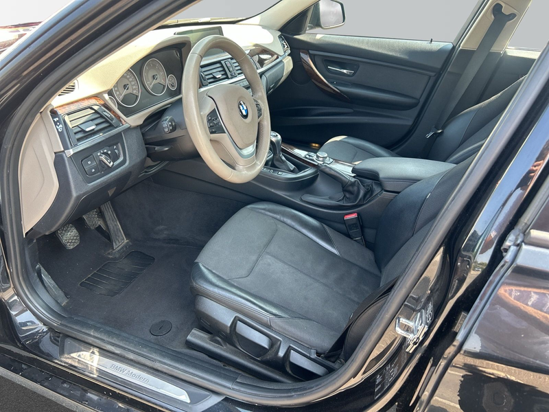 BMW 320 d Modern Line *HUD*AHK*PDC* — photo 10