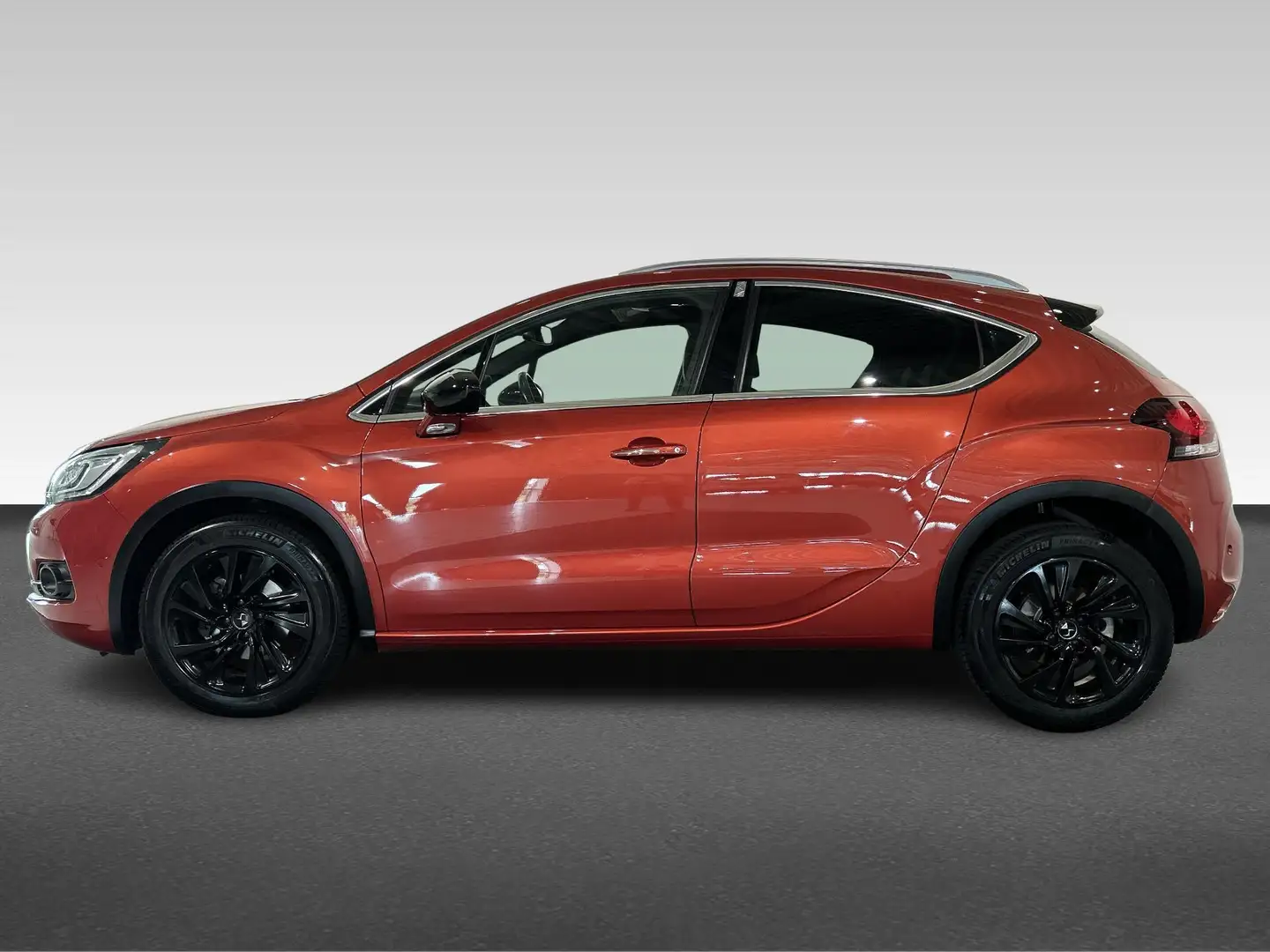 DS Automobiles DS 4 1.6 BlueHDI 120pk S&amp;S Business Oranje - 2