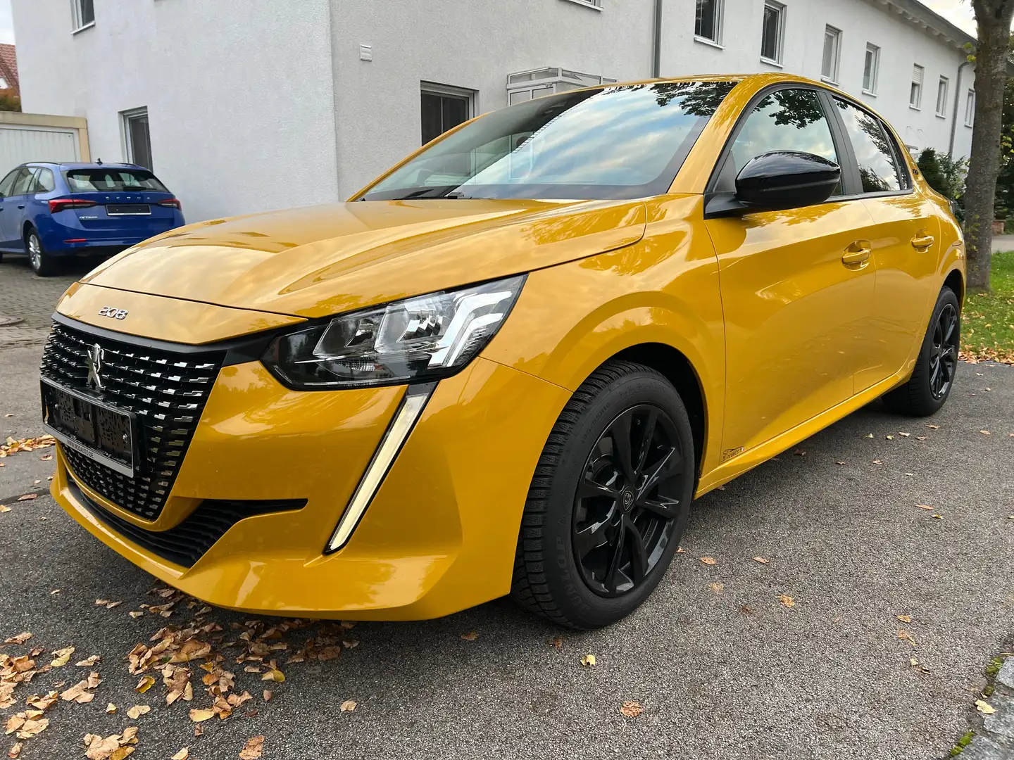 Peugeot 208 1.2 PureTech 75 Active CarPlay, Tempomat BC, Klima Gelb - 2